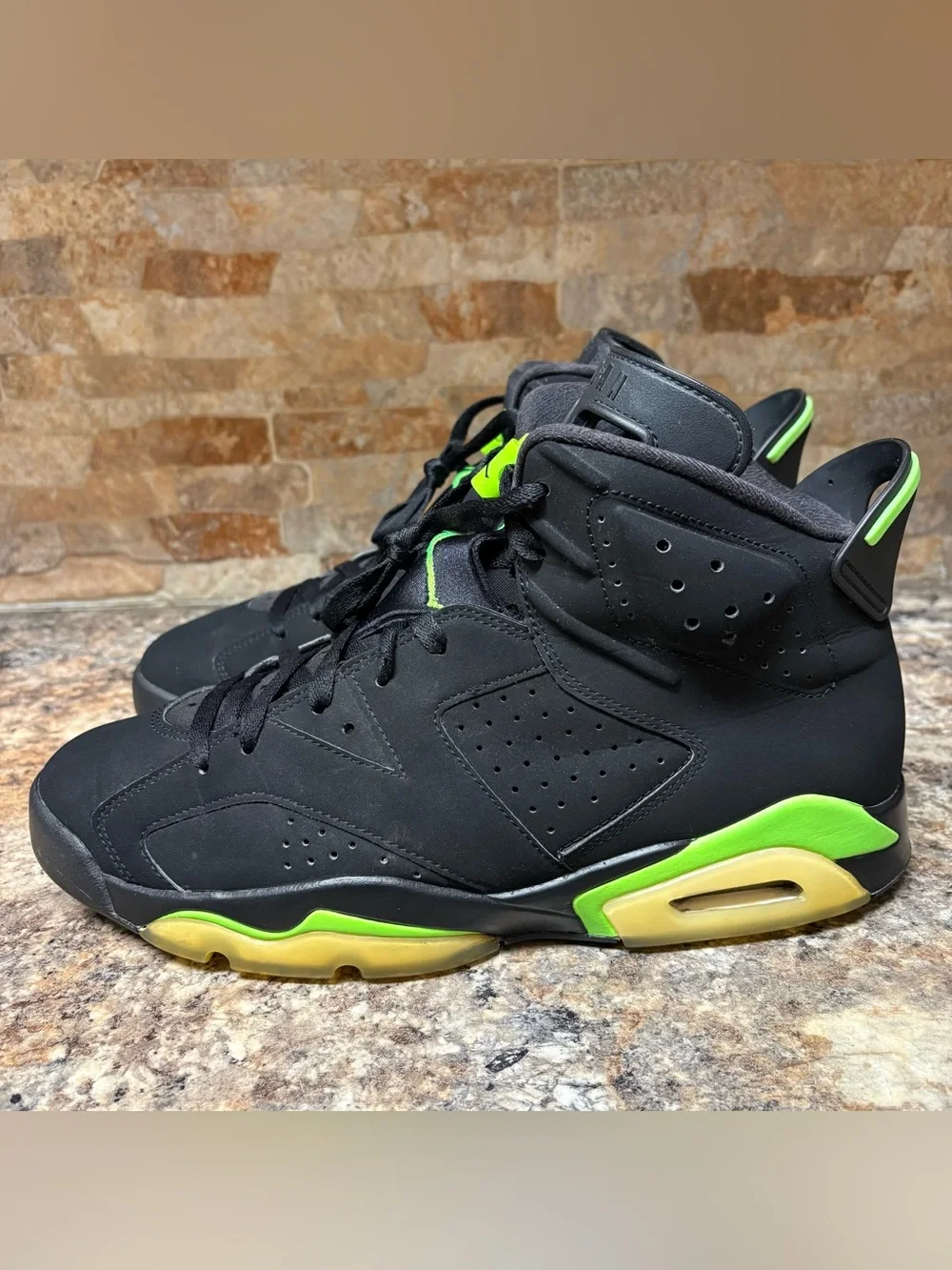 Air Jordan retro 6 Electric Green CT8529-003 Size 11.5